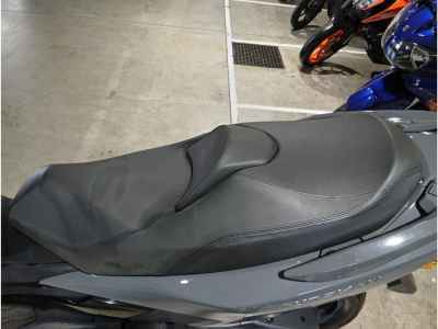 Suzuki Burgman 400 2023
