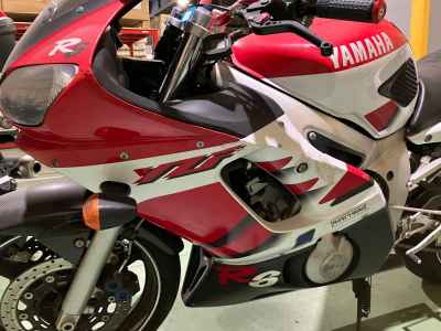 Yamaha YZF-R6