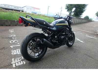 Kawasaki Z900RS 2023