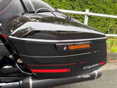 Harley-Davidson FLTRX STSE CVO 2026