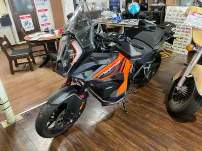 KTM 1290 Super Adventure S 2023
