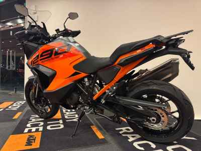 KTM 1290 Super Adventure S 2024