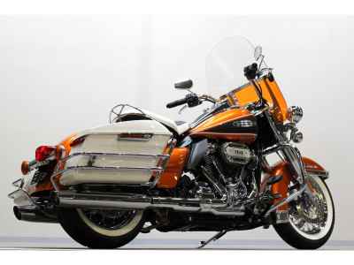 Harley-Davidson FLHFB Glide 2024