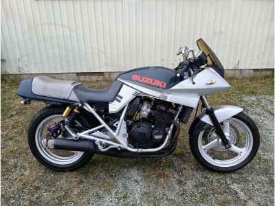 Suzuki GSX250S Katana