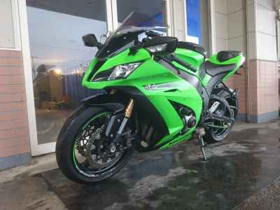 Kawasaki Ninja ZX-10R 2011