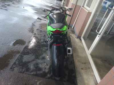 Kawasaki Ninja ZX-10R 2011