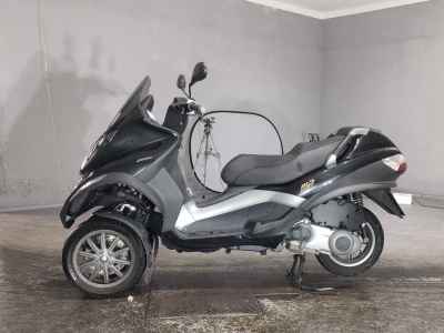 Piaggio MP3 250RL