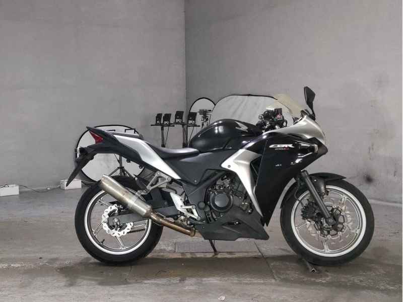 Honda CBR250R 2012