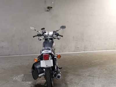 Yamaha SR400 2021
