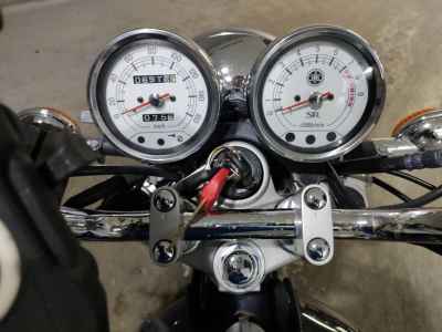 Yamaha SR400 2021
