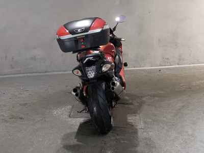 Suzuki Hayabusa 2011