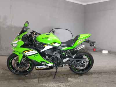 Kawasaki Ninja ZX-4RR 2025