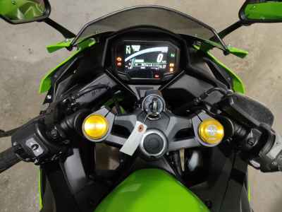 Kawasaki Ninja ZX-4RR 2025