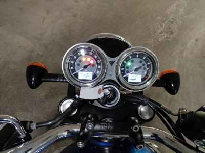 Triumph Bonneville T100 2023