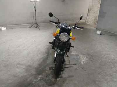 Kawasaki Z900RS 2024