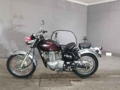 Kawasaki Estrella