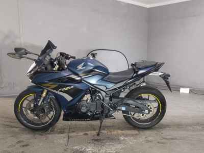 Honda CBR400R 2022