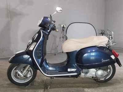 Vespa GTS 250