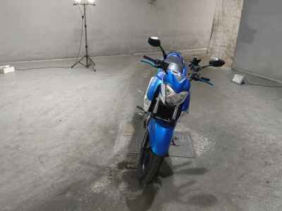 Suzuki GSR250
