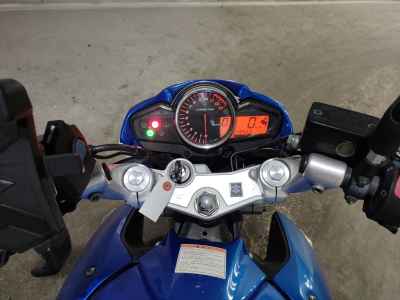 Suzuki GSR250
