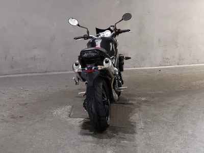 Triumph Speed Triple 1050 2010