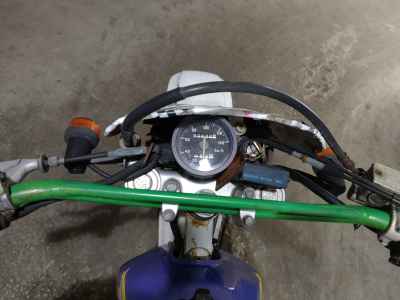 Suzuki DR250R
