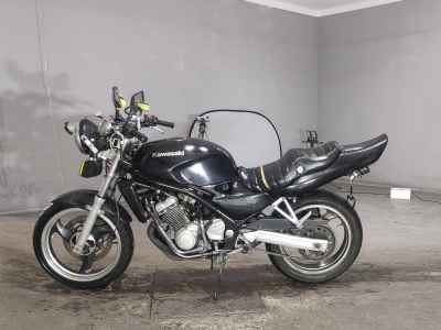 Kawasaki Balius ZR250