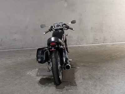 Yamaha SR400