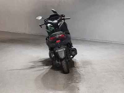 Yamaha XMAX 250 2025