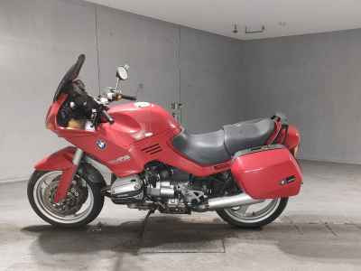 BMW R1100RS