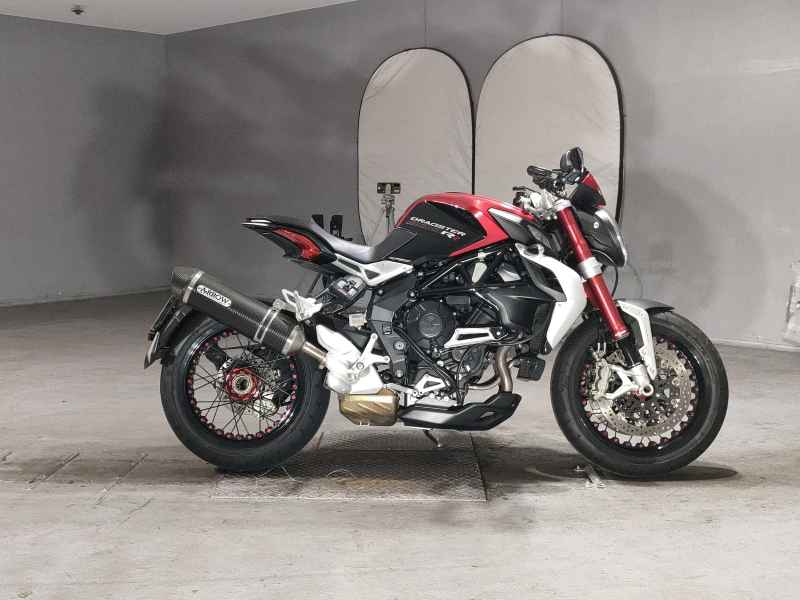 MV Agusta Brutale 800 2015