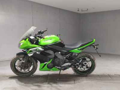 Kawasaki Ninja 400R 2012