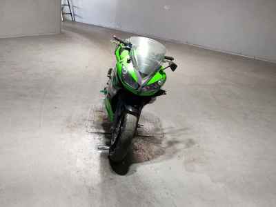 Kawasaki Ninja 400R 2012