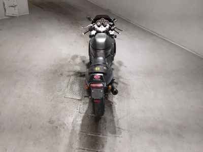 Suzuki Across