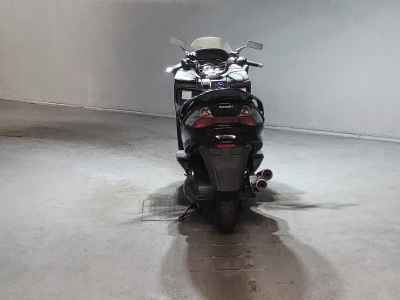 Suzuki Skywave 250M