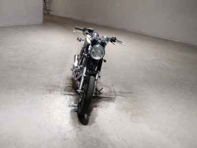 Yamaha SR400 2021