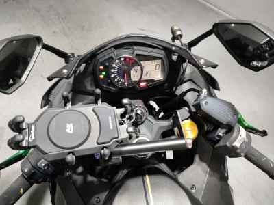 Kawasaki Ninja ZX-25R
