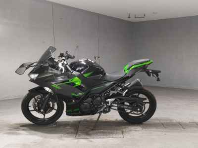 Kawasaki Ninja 400 2023