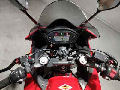 Honda CBR400R 2015
