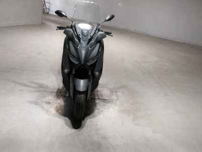 Yamaha XMAX 250