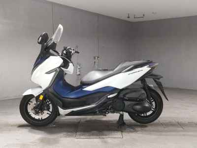 Honda Forza