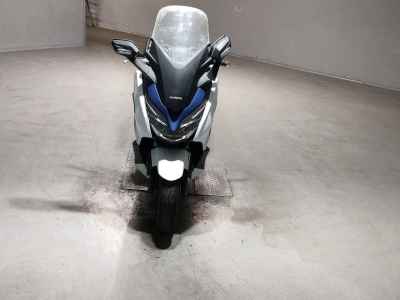 Honda Forza