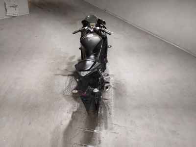 Yamaha YZF-R25