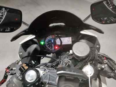 Yamaha YZF-R25 2017