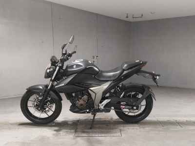 Suzuki Gixxer 250SF