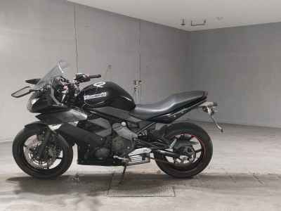 Kawasaki Ninja 400R 2013