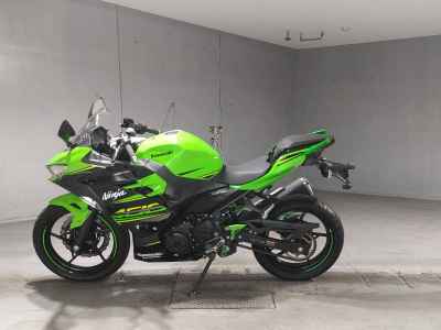 Kawasaki Ninja 400 2018