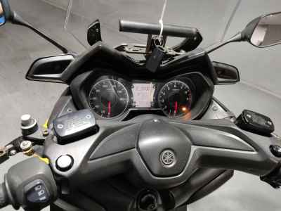 Yamaha XMAX 250