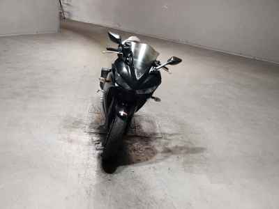 Yamaha YZF-R25