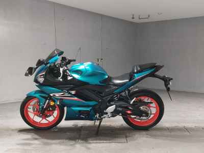 Yamaha YZF-R3 2021